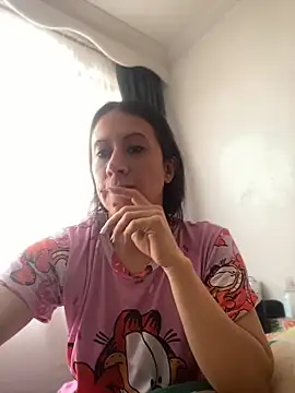 Snapshot of ItsAmara chatting on July 6, 2026, 8:44 pm ItsAmara online show from July 6, 2026, 8:44 pm