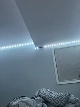 iLoveGirlsOnlyStr8Asf online show from April 16, 2026, 4:46 am