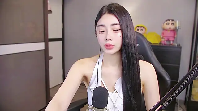 XiaoYuBao- online show from April 16, 2026, 5:58 pm