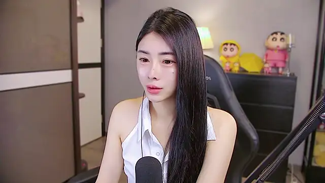 XiaoYuBao- online show from April 18, 2026, 4:00 pm