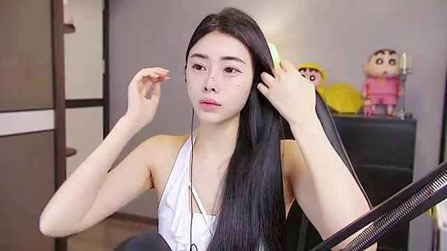 XiaoYuBao- online show from April 22, 2026, 5:03 pm