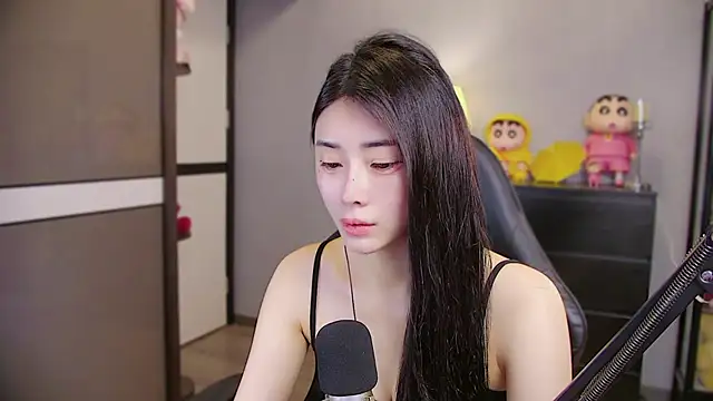 Snapshot of XiaoYuBao- chatting on May 16, 2026, 8:18 pm XiaoYuBao- online show from May 16, 2026, 8:18 pm
