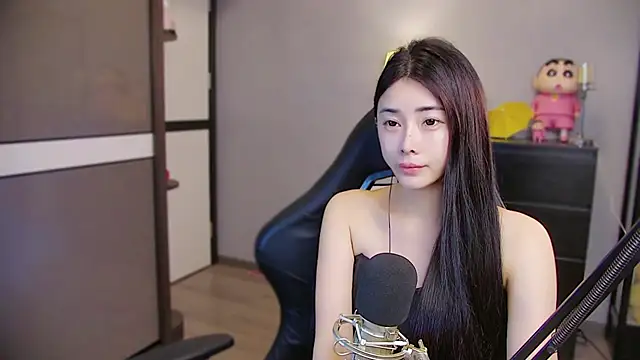 Snapshot of XiaoYuBao- chatting on May 23, 2026, 5:28 pm XiaoYuBao- online show from May 23, 2026, 5:28 pm