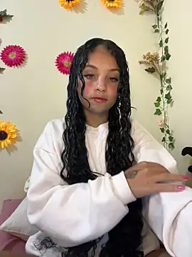 SpidderSecret online show from April 14, 2026, 2:39 am