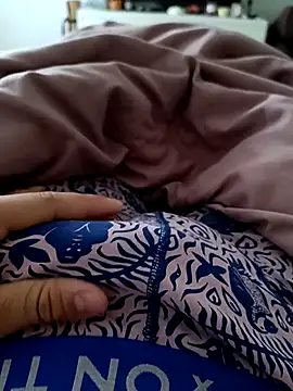 Elias18d online show from April 10, 2026, 8:52 am