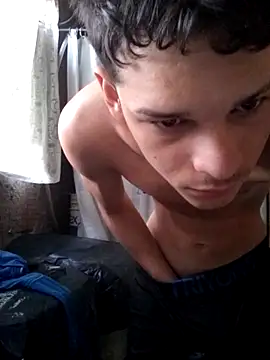 Max026  online show from April 21, 2026, 11:27 am