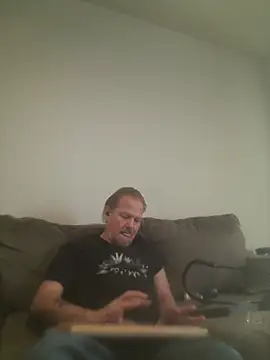 yourMasterisBored online show from April 2, 2026, 2:04 pm