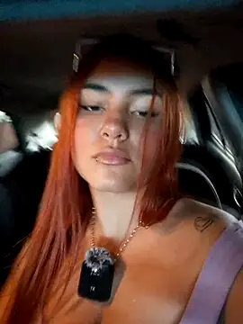 Mia Lauryn online show from April 9, 2026, 12:21 pm