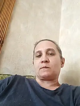 Snapshot of KatieLove133 chatting on August 9, 2026, 12:10 pm KatieLove133 online show from August 9, 2026, 12:10 pm