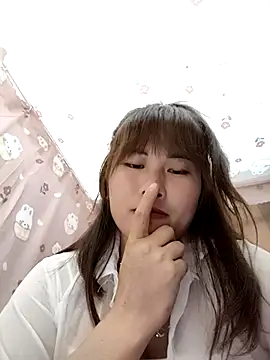 Lucxy-ki6 online show from March 15, 2026, 1:28 pm