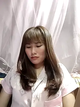 Lucxy-ki6 online show from April 26, 2026, 2:20 am