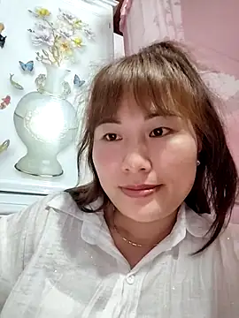 Lucxy-ki6 online show from April 29, 2026, 8:18 am