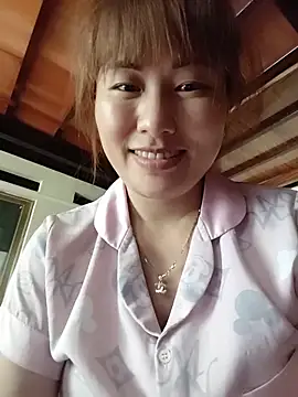 Lucxy-ki6 online show from May 25, 2026, 3:56 am