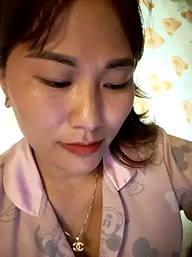 Lucxy-ki6 online show from May 28, 2026, 12:08 am