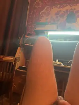 Snapshot of Alena504 chatting on April 5, 2026, 7:00 pm Alena504 online show from April 5, 2026, 7:00 pm