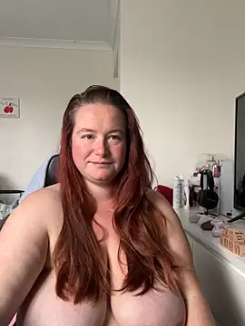 Jessicalouise1994 online show from March 28, 2026, 10:26 am