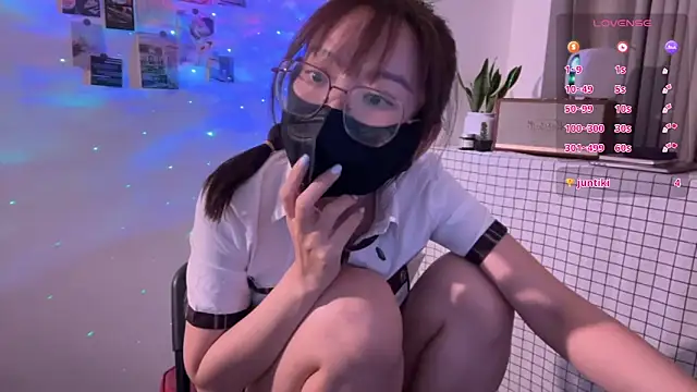 Bubuchan88 online show from April 22, 2026, 3:13 pm