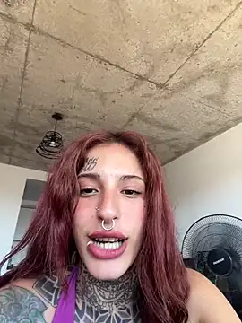 onlyjulieblair online show from March 15, 2026, 6:14 pm