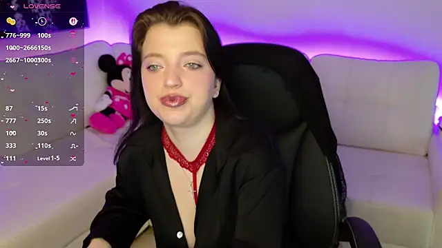 Minnie mouse 18 online show from March 23, 2026, 8:18 am