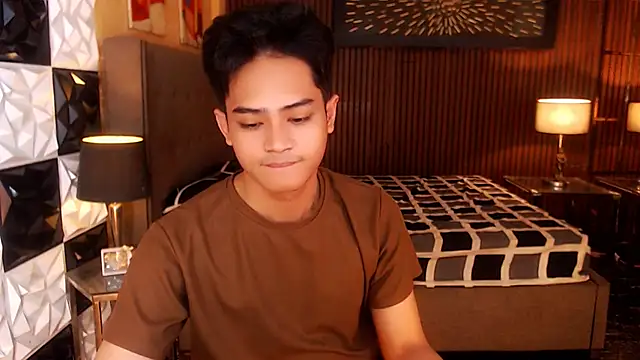 CrimsonCandleBlow online show from March 17, 2026, 1:43 am