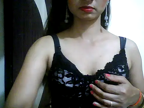 Sonam1186 online show from June 3, 2026, 2:33 pm