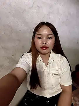 Mina xYx online show from April 11, 2026, 8:07 am