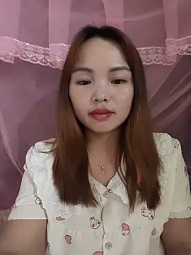 Mina xYx online show from June 11, 2026, 4:49 pm