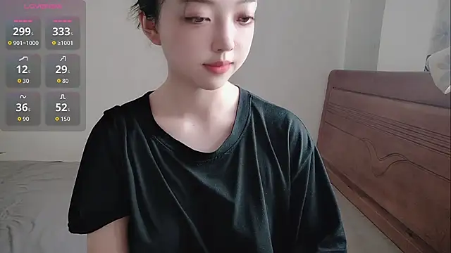 oblakitty  online show from August 7, 2026, 6:59 am