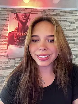 Snapshot of lunacandy_0 chatting on May 20, 2026, 7:20 pm lunacandy 0 online show from May 20, 2026, 7:20 pm