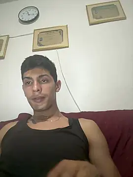 ElDurito25 online show from March 31, 2026, 4:13 am