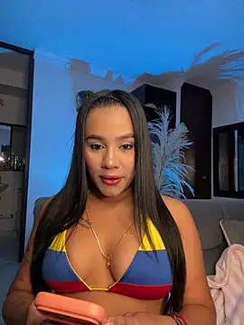 Snapshot of AlisonBeltran1 chatting on May 26, 2026, 4:08 am AlisonBeltran1 online show from May 26, 2026, 4:08 am