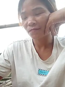 maymay121 online show from May 26, 2026, 11:39 am