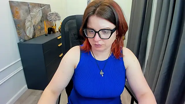 AmeliaDateri online show from April 15, 2026, 11:39 am