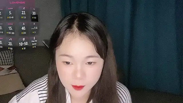 Tingting-Love online show from April 13, 2026, 5:24 am