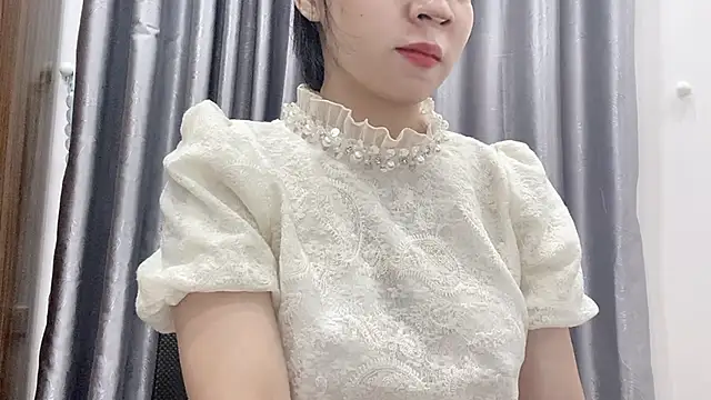 Ryo-Jisoo online show from April 23, 2026, 8:57 am