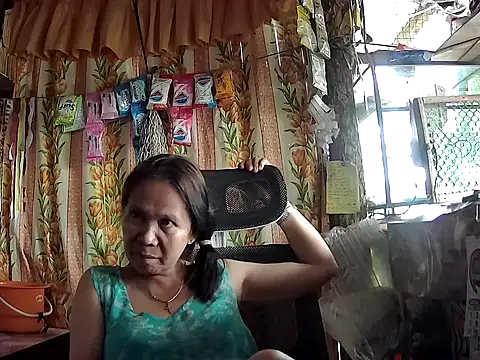mommylicious 23 online show from May 2, 2026, 5:45 am