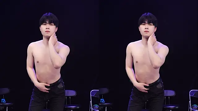 LookingBoy-001 online show from April 21, 2026, 5:25 am