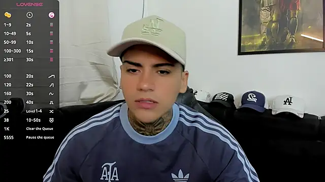 sweetlatinoboy online show from March 19, 2026, 10:30 am