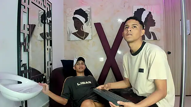 SEXY BIG COCK online show from March 31, 2026, 1:22 pm