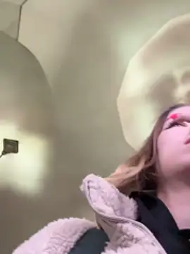 Lady Mia69 online show from March 25, 2026, 2:56 pm