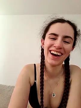 Snapshot of starlight_mo chatting on April 27, 2026, 4:16 pm starlight mo online show from April 27, 2026, 4:16 pm