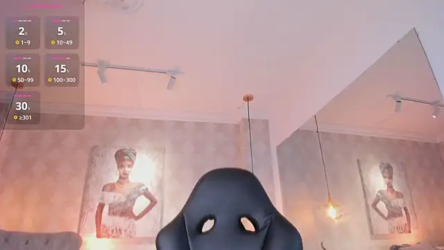 Snapshot of SERENAA__ chatting on July 10, 2026, 3:33 am SERENAA online show from July 10, 2026, 3:33 am