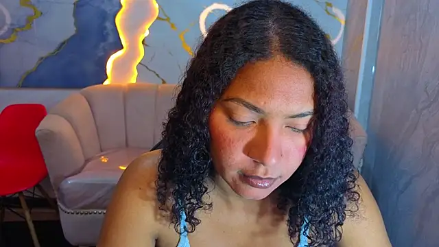 Scarletth b online show from April 25, 2026, 3:42 am