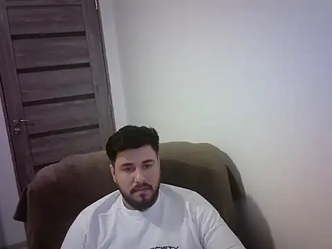 Gianiboy99 online show from June 7, 2026, 9:29 pm