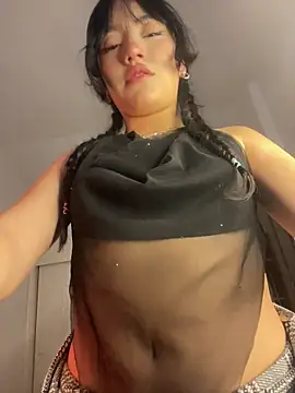 Snapshot of MayyBonita chatting on May 19, 2026, 4:46 pm MayyBonita online show from May 19, 2026, 4:46 pm