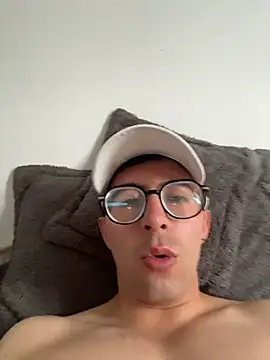Snapshot of LeonBlazze chatting on July 10, 2026, 2:30 pm LeonBlazze online show from July 10, 2026, 2:30 pm