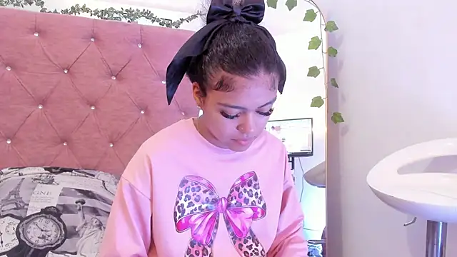 Alaia2 online show from April 23, 2026, 12:29 pm
