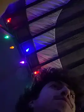 Snapshot of zerces111 chatting on March 25, 2026, 6:19 am zerces111 online show from March 25, 2026, 6:19 am