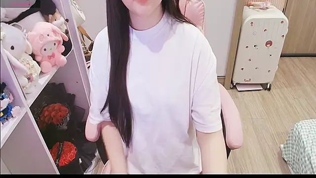 Nana Chu online show from April 14, 2026, 11:38 am