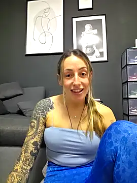 Snapshot of NicoleKaiser chatting on March 26, 2026, 7:08 pm NicoleKaiser online show from March 26, 2026, 7:08 pm